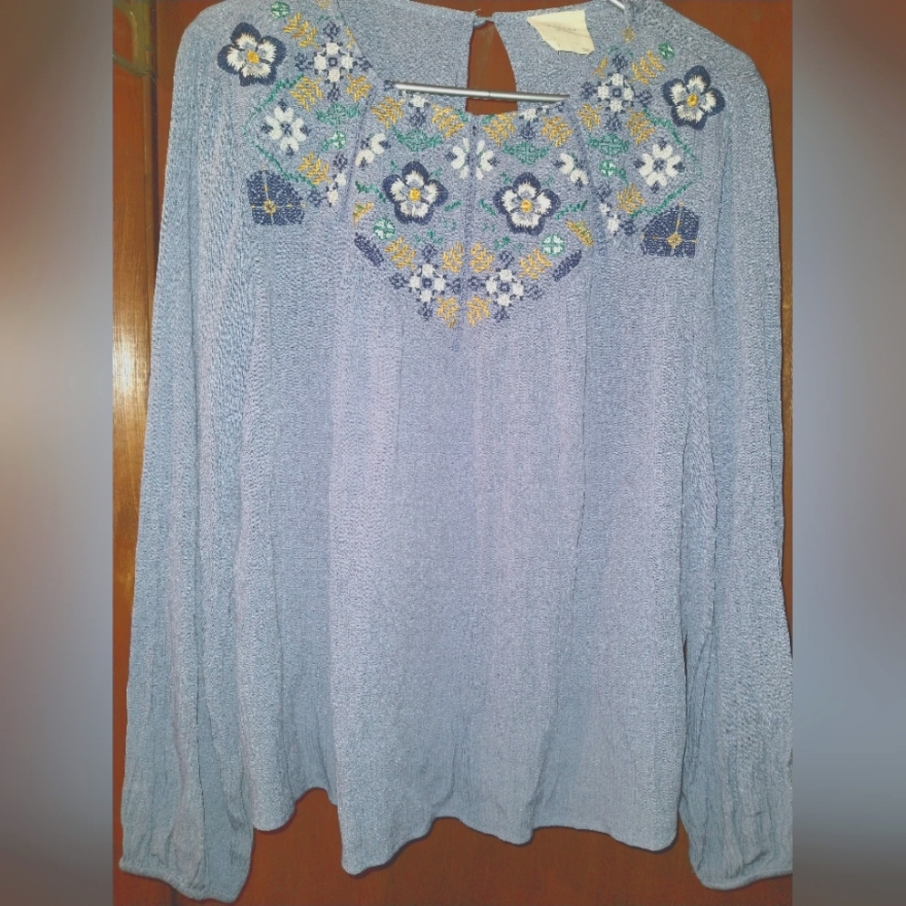 Harper Heritage Blue embroidered peasant blouse S